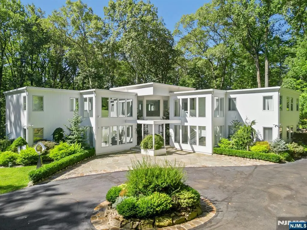 40 Jockey Hollow Road, Bernardsville, NJ 07924 - Image #1