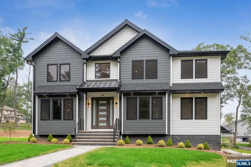 11 Eagles Nest Terrace, West Milford, NJ 07480 - Image #1