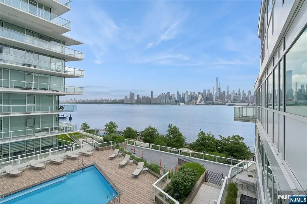 800 Ave At Port Imperial Boulevard 517, Weehawken, NJ 07086 - #1