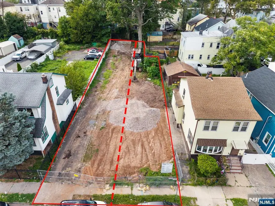 39 Grand, Newark, NJ 07106 - #2