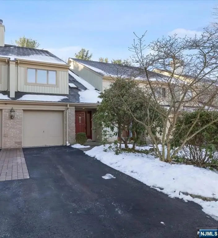 580 Laramie Lane, Mahwah, NJ 07430 - Image #1