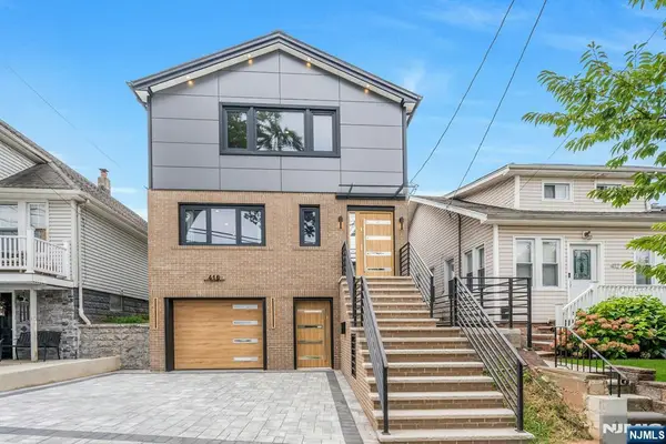 416 Kingsland Avenue, Lyndhurst, NJ 07071