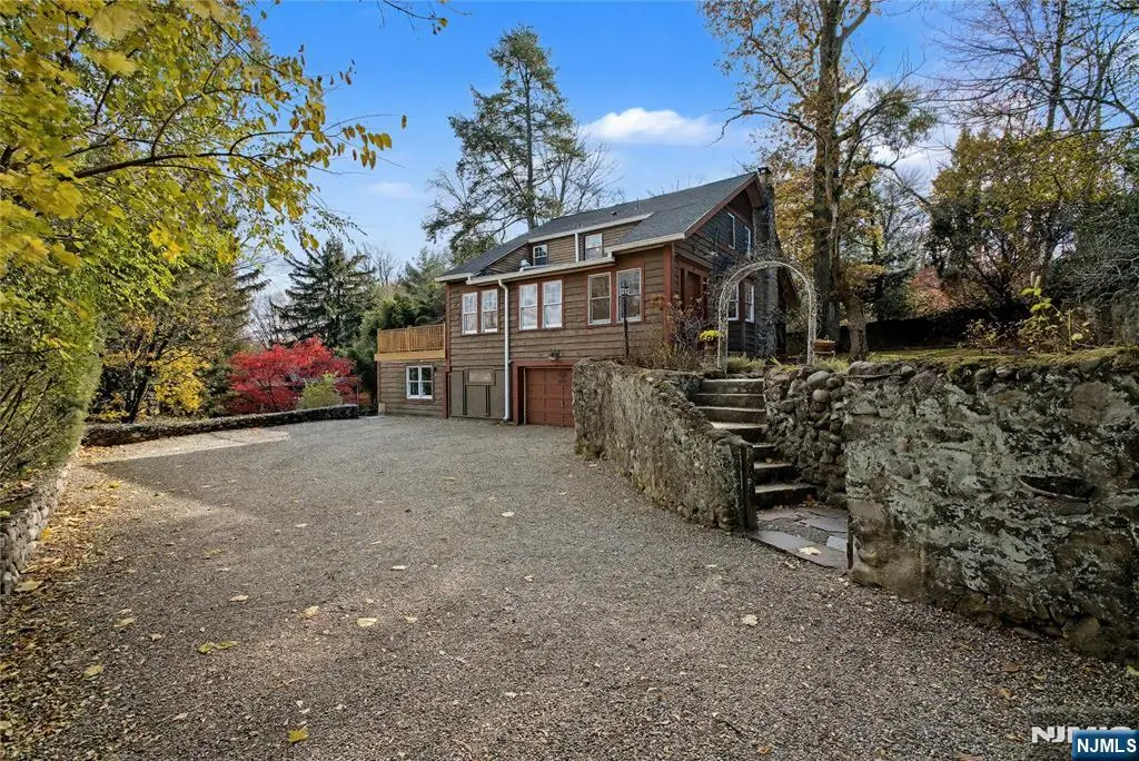 9 Winding Way, Woodcliff Lake, NJ 07677 - Image #1