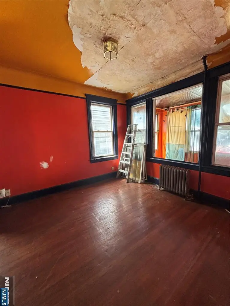 108 Rutgers Avenue, Jersey City, NJ 07305 - #3
