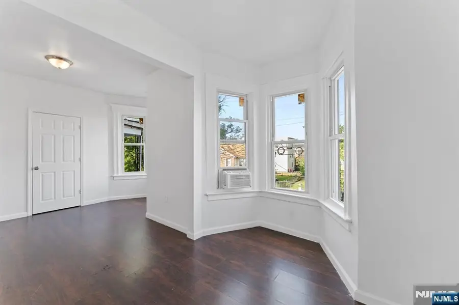 595 15th Avenue, Newark, NJ 07103 - Image #3