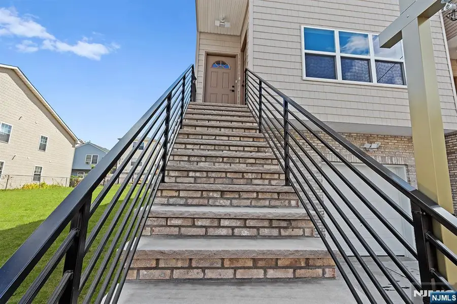 484 19th Street, Newark, NJ 07103 - Image #2
