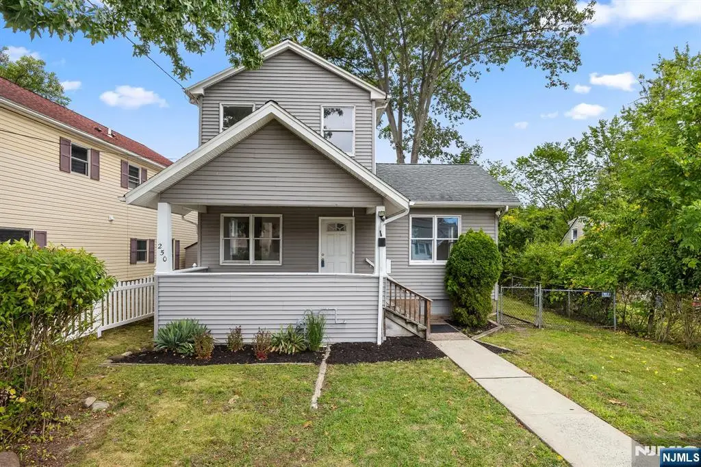 250 Woodcliff Avenue, Little Falls, NJ 07424 - Image #1