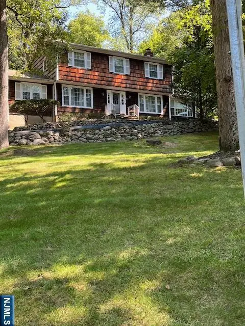 51 Black Oak Lane, Mahwah, NJ 07430 - Image #1