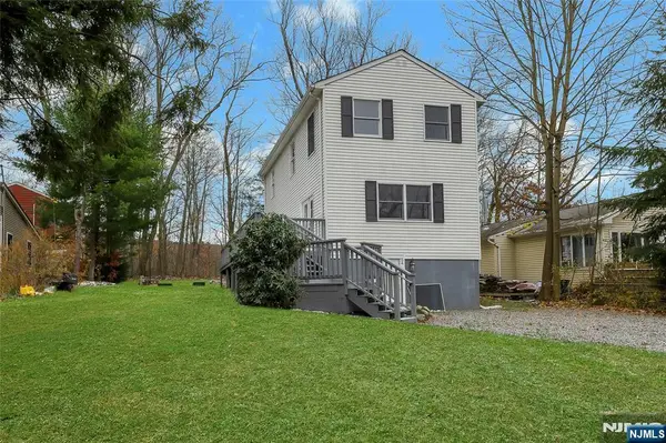 54 Race Track Drive, West Milford, NJ 07421