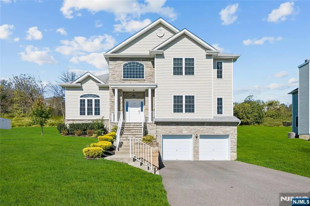 16 Jacob Way, Phillipsburg, NJ 08865 - Image #1