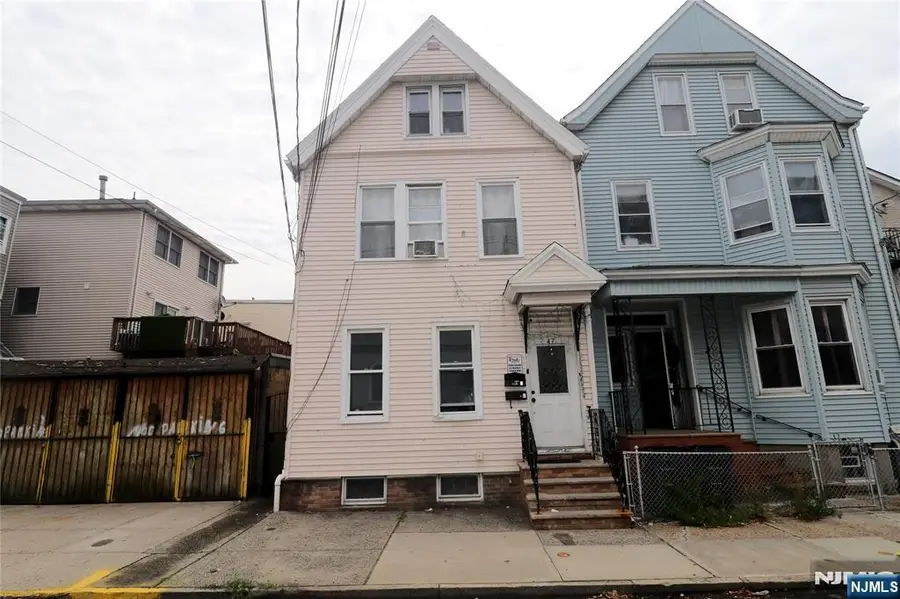47 Ann Street, Newark, NJ 07105 - Image #2