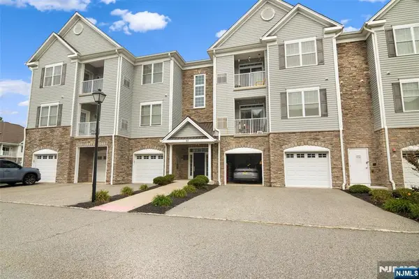 43 Elston Court 301, Wanaque, NJ 07420