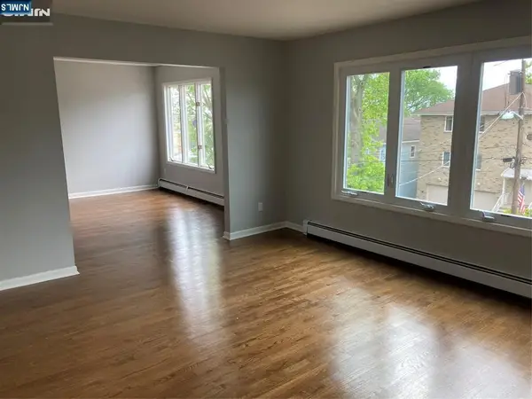 174 Maple Street, Fairview, NJ 07022