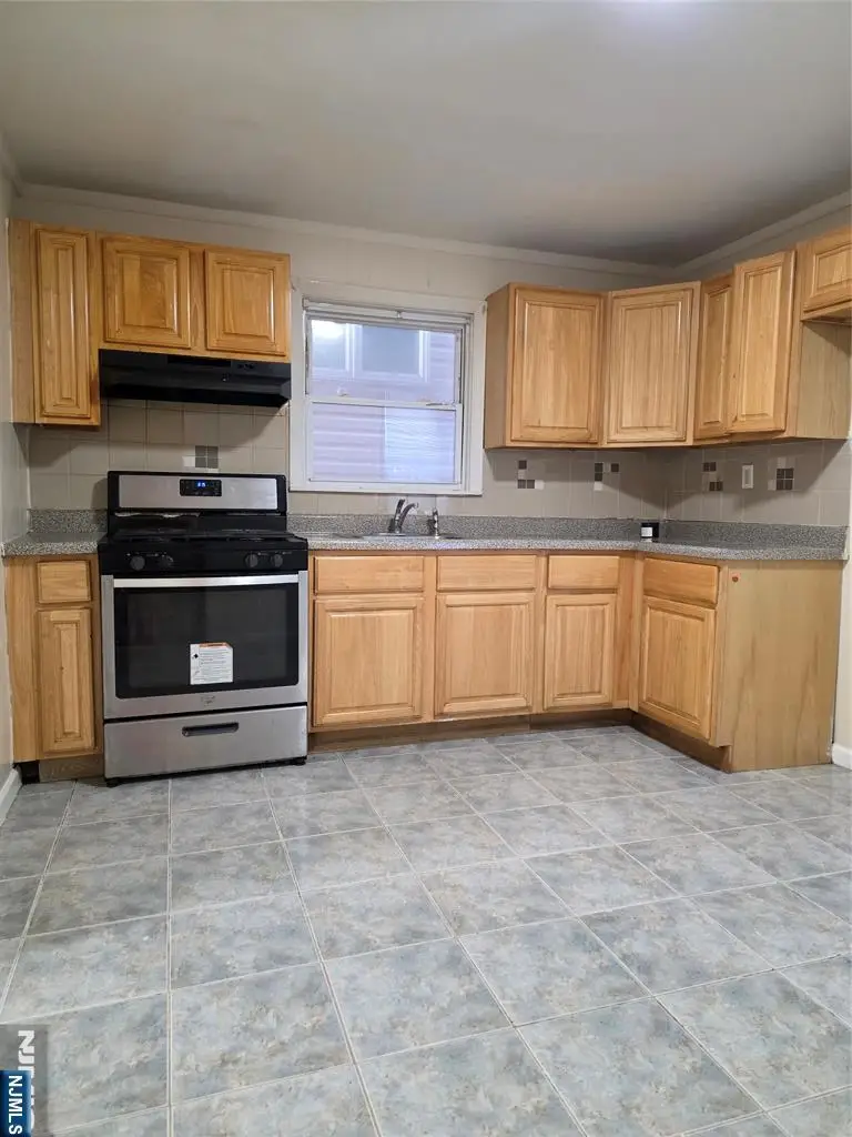 1462 76th Street, North Bergen, NJ 07047 - Image #2