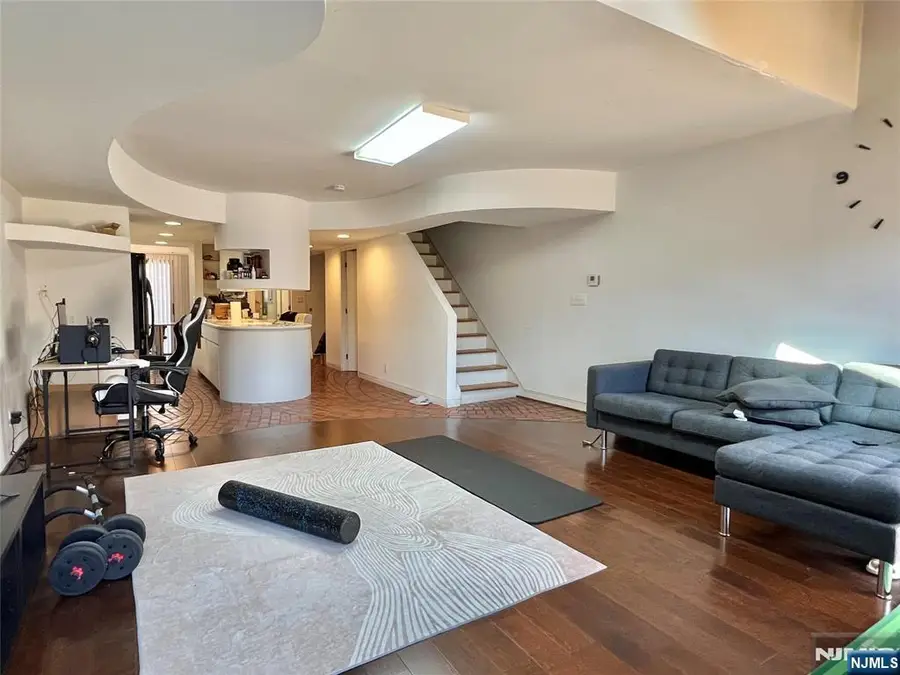 1273 16th Street 13, Fort Lee, NJ 07024 - Image #2