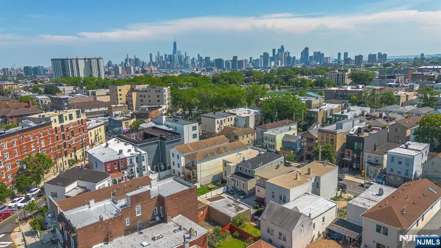 181 Webster Avenue, Jersey City, NJ 07307 - Image #2