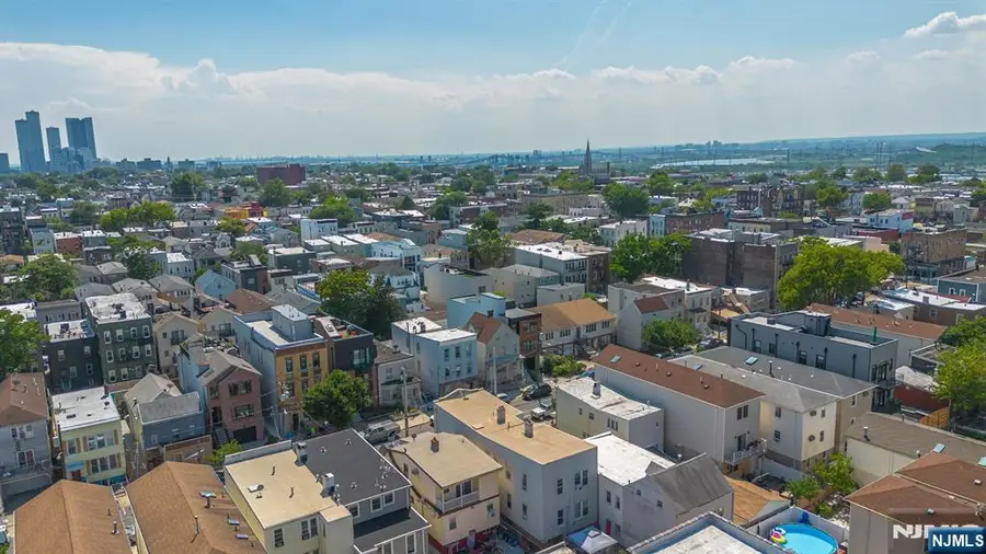 181 Webster Avenue, Jersey City, NJ 07307 - Image #3