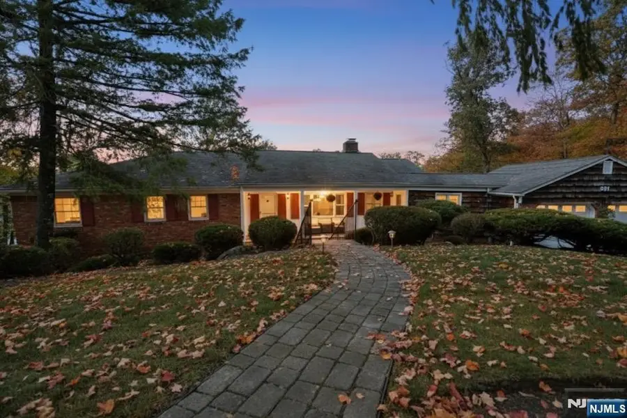 951 Berdan Avenue, Wayne, NJ 07470 - Image #3