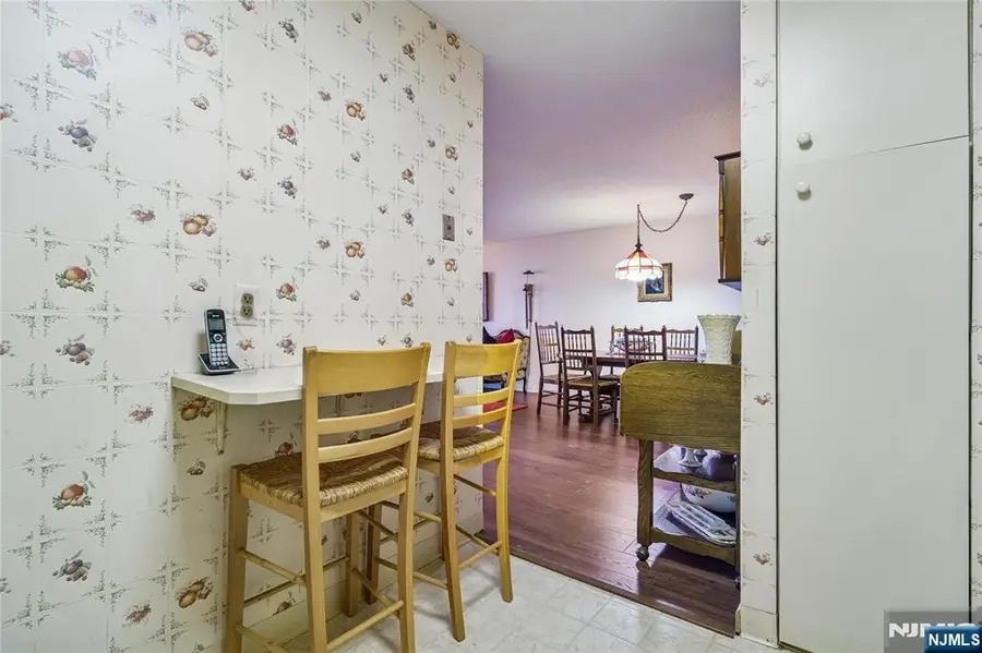 555 North 21M, Fort Lee, NJ 07024 - Image #2