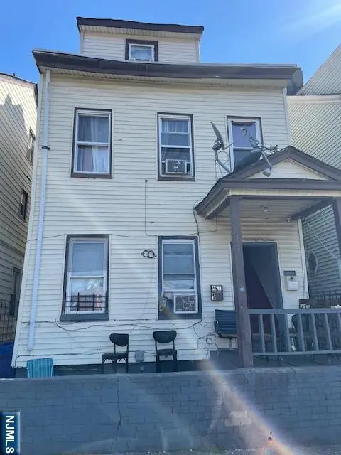 151 Beech Street, Paterson, NJ 07501