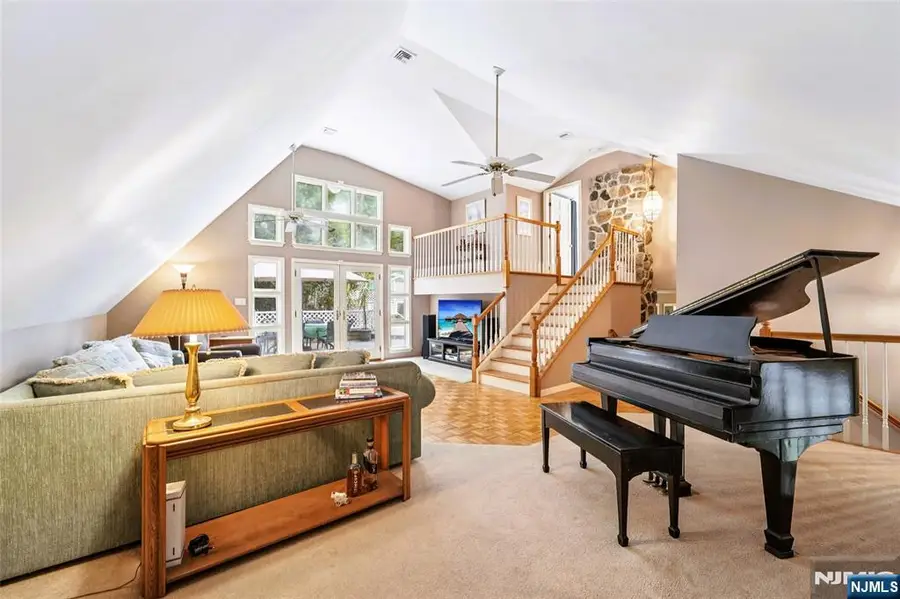 155 Glenside Trail, Lake Mohawk, NJ 07871 - Image #3