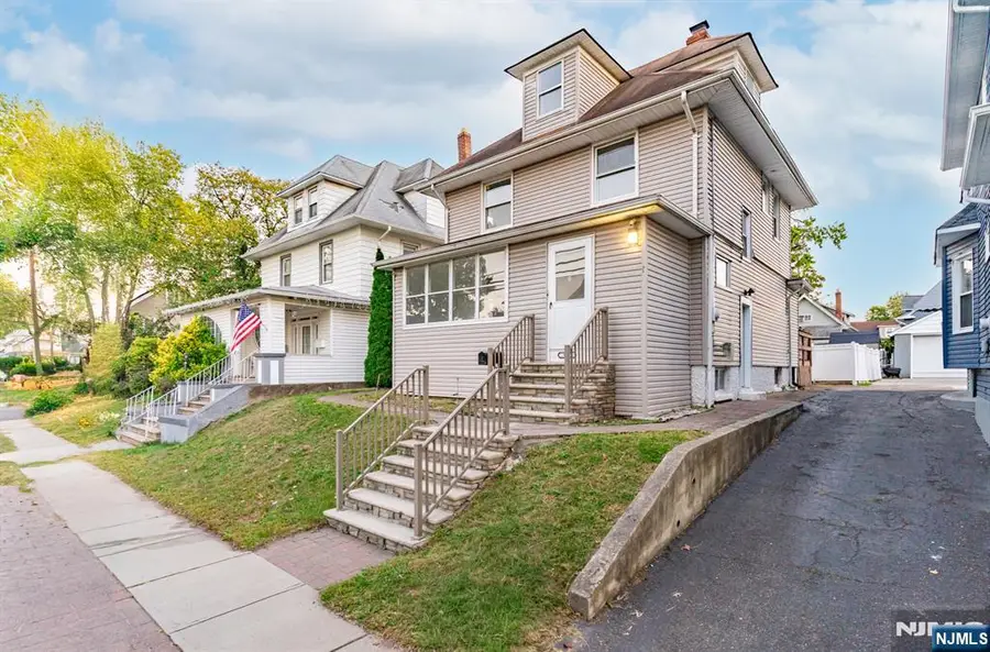 157 Demott Avenue, Clifton, NJ 07011 - Image #3