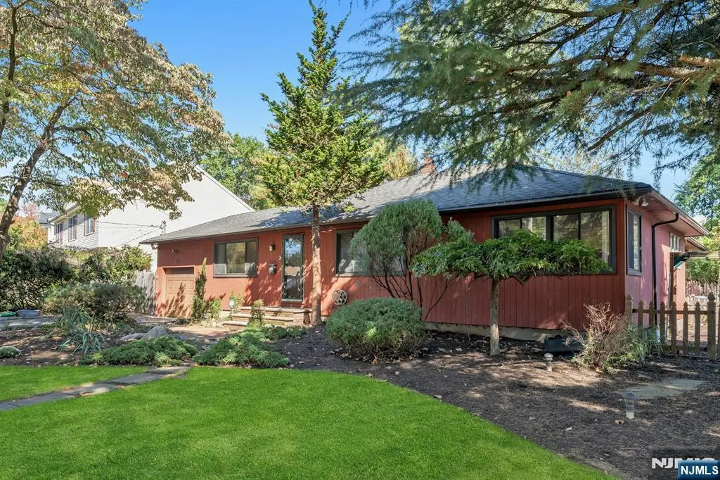 192 Valley Road, River Edge, NJ 07661 - Image #1