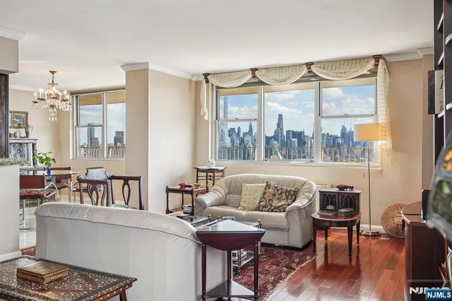 6040 Boulevard East 23 G, West New York, NJ 07093 - #3