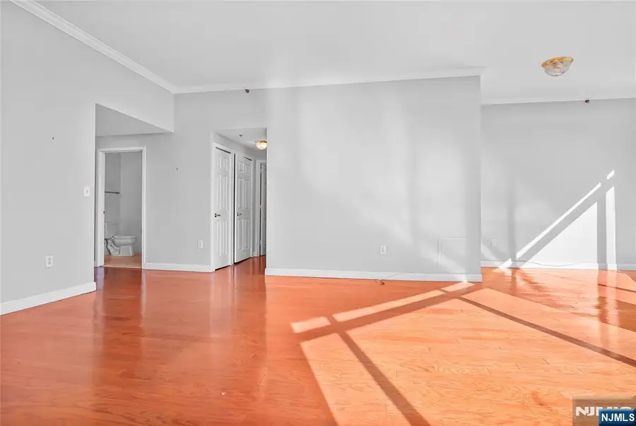 100 Old Palisade Road 4106, Fort Lee, NJ 07024 - Image #3