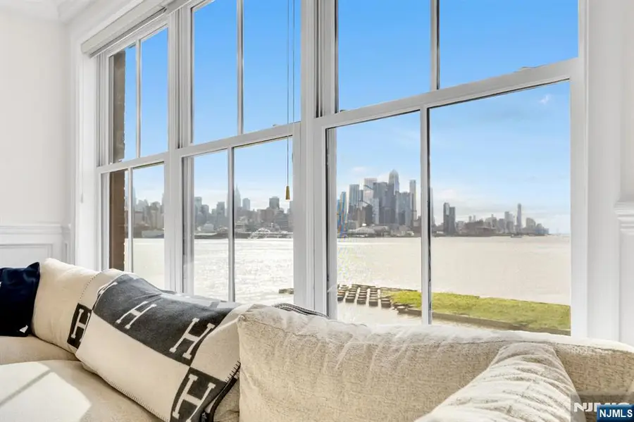 22 Ave At Port Imperial 403, West New York, NJ 07093 - #2