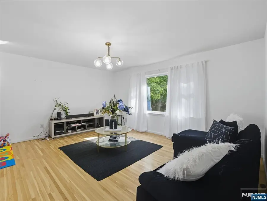 60 Garden Avenue, Woodland Park, NJ 07424 - #2