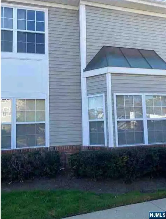 2505 Ridgeview Court, Parlin, NJ 08859 - Image #1