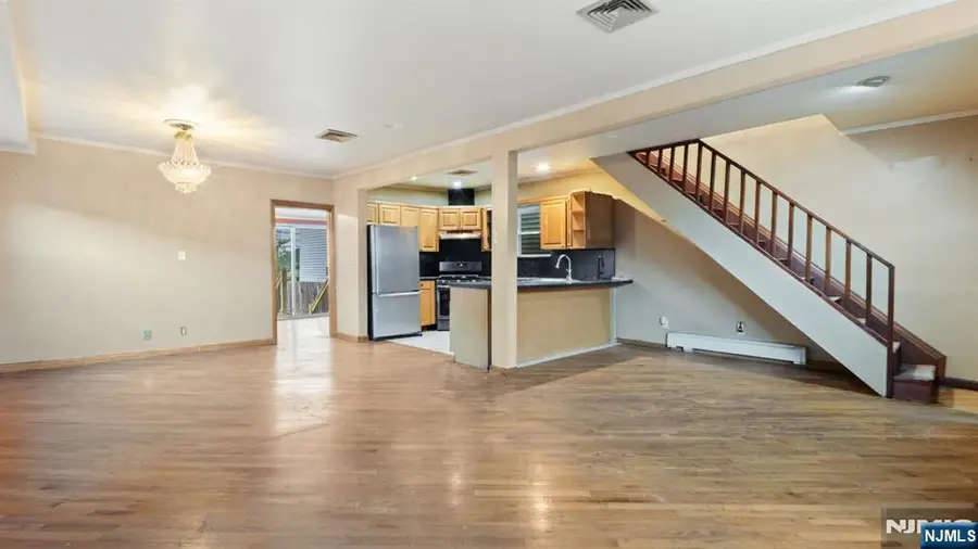 509 81st Street, North Bergen, NJ 07047 - Image #3