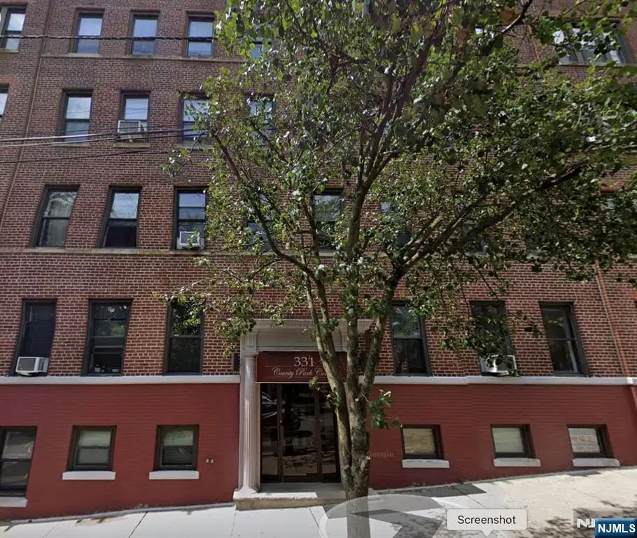 331 79th Street 33, North Bergen, NJ 07047 - Image #1