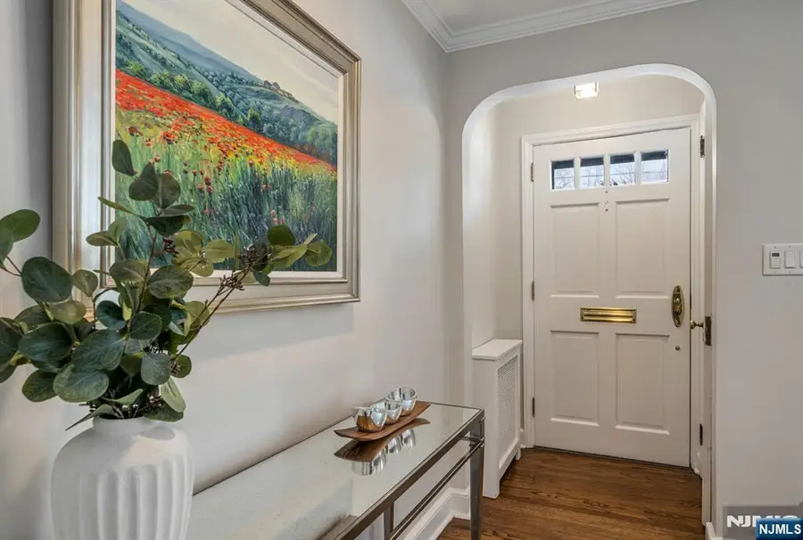 86 Carlton Avenue, Ho Ho Kus, NJ 07423 - #3