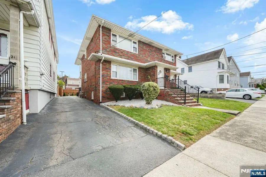 25 Newby Avenue, Woodland Park, NJ 07424 - Image #2