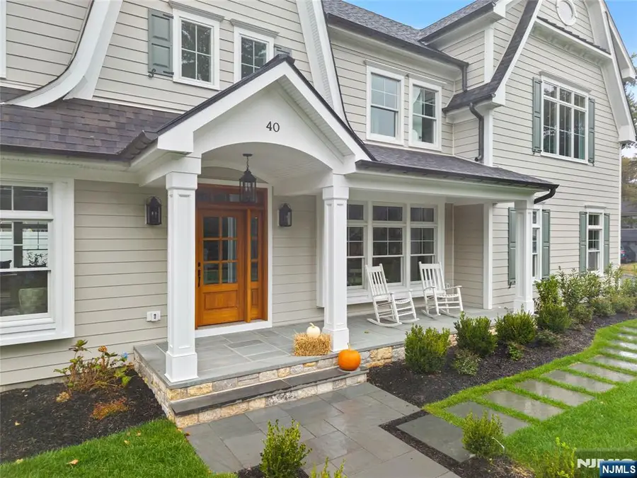 40 Greenview Way, Montclair, NJ 07043 - Image #3