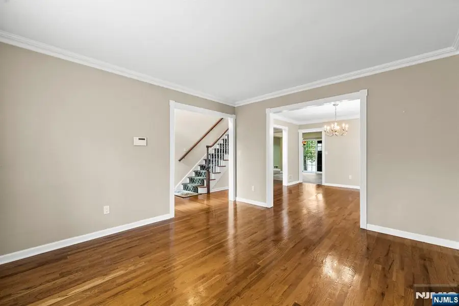 175 Walnut Street, Northvale, NJ 07647 - Image #3