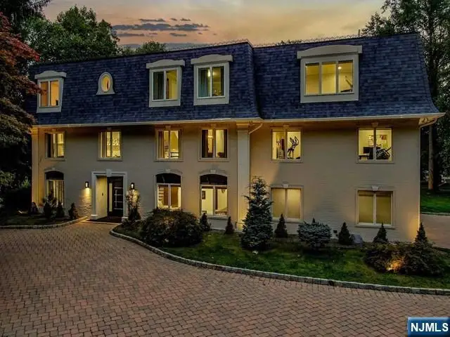 99 Ogle Road, Old Tappan, NJ 07675 - Image #2