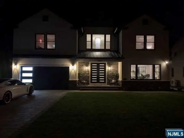 362 Harrison Street, Paramus, NJ 07652 - Image #2