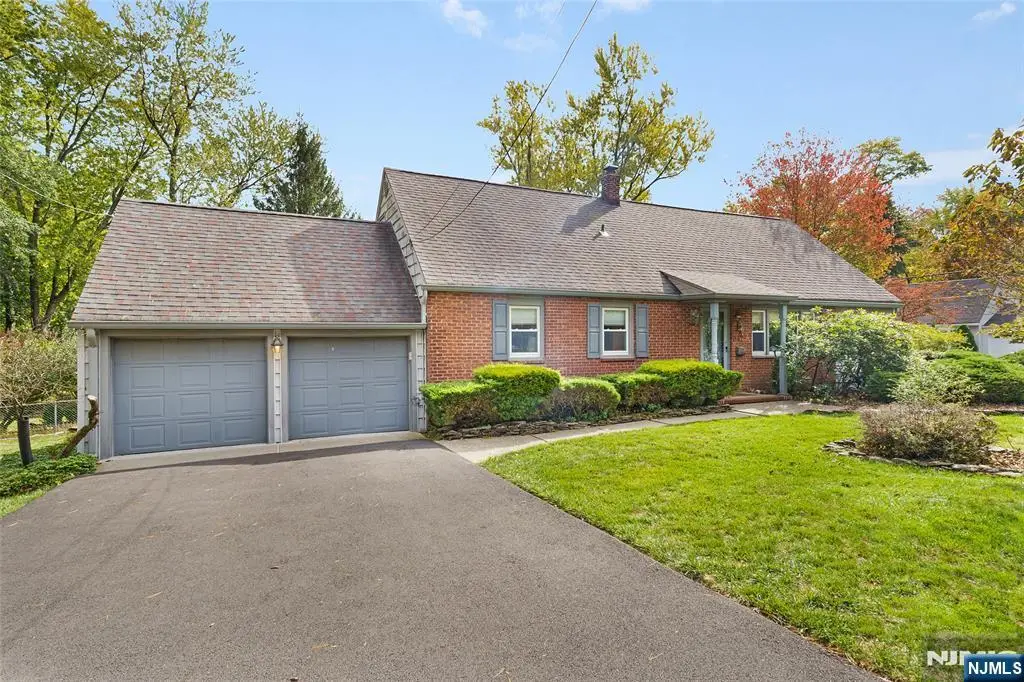 342 Park Avenue, Midland Park, NJ 07432 - Image #1