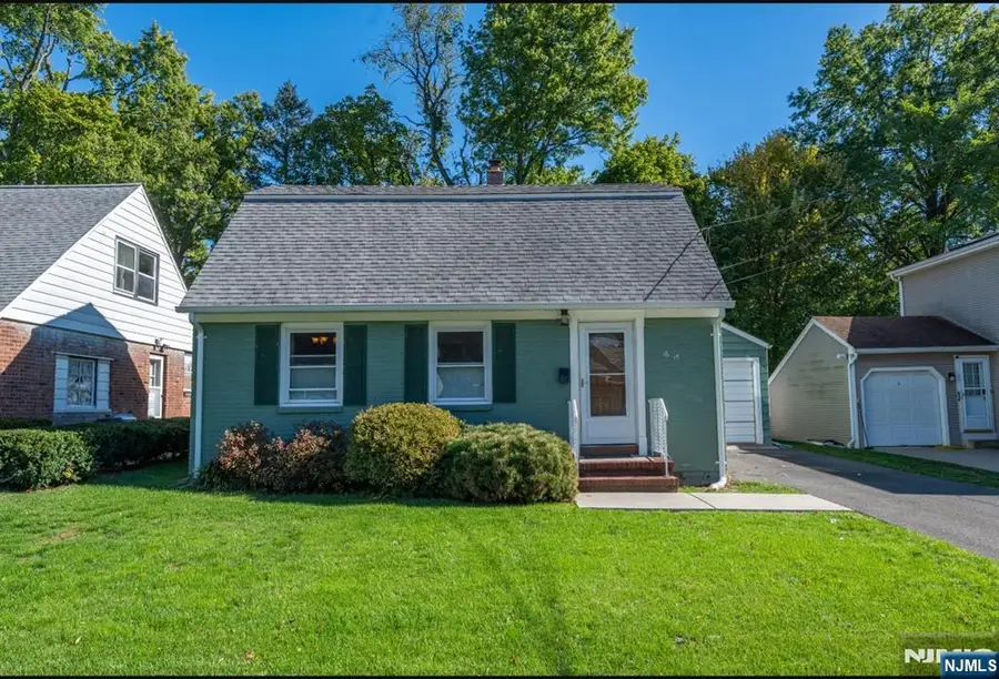 16-15 Well Drive, Fair Lawn, NJ 07410 - Image #2