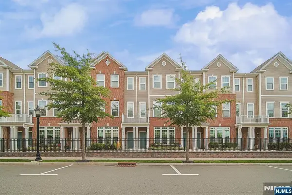 120 Wesmont Drive, Wood Ridge, NJ 07075