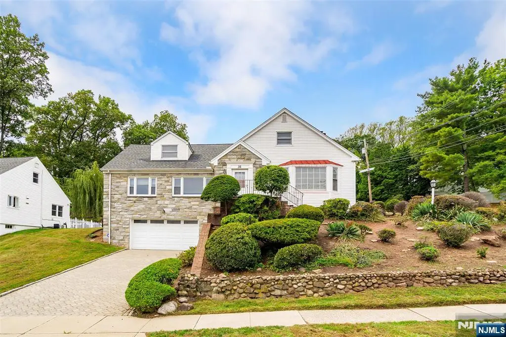 31 Collamore Terrace, West Orange, NJ 07052 - #1