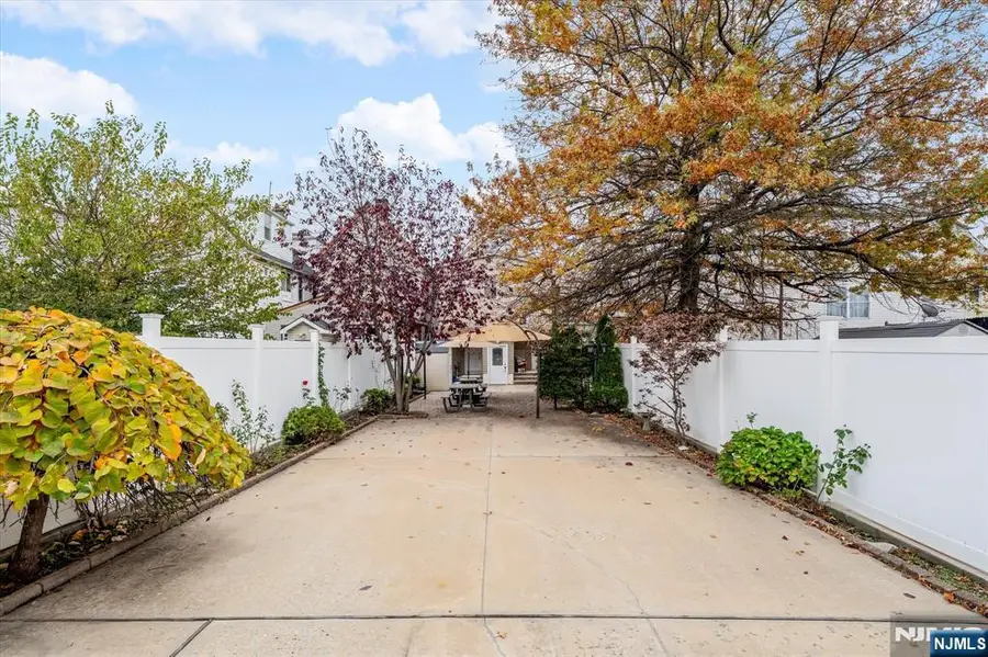 28 Reid Street, Elizabeth, NJ 07201 - Image #3