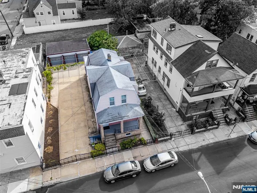 5 Norwood Avenue, Irvington, NJ 07111 - Image #2