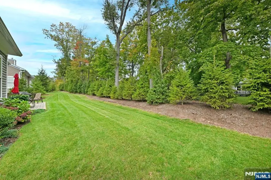 207 Ell Road, Hillsdale, NJ 07642 - Image #2