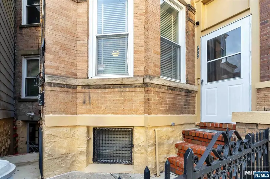 622 21st Street, Union City, NJ 07087 - Image #2