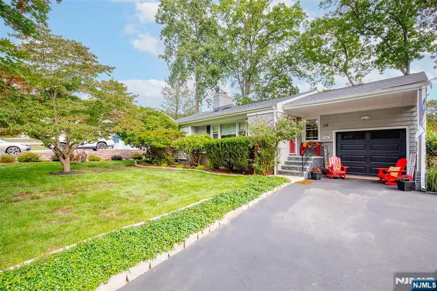 148 Vreeland Avenue, Bloomingdale, NJ 07403 - Image #2