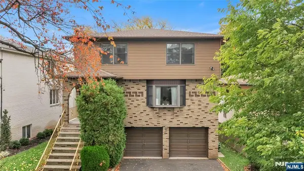 468 Morse Avenue, Ridgefield, NJ 07657